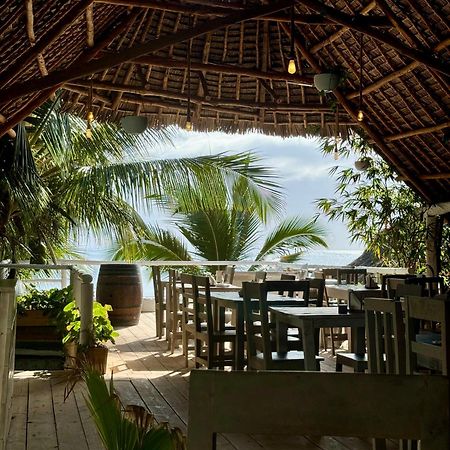 La Base Hotel Kiwengwa (Zanzibar) Dış mekan fotoğraf